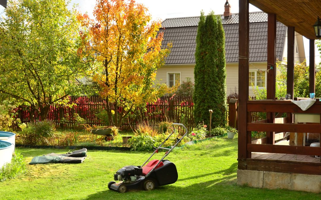 Lawncare: Keep Safety in Mind with These 8 Tips